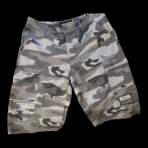 Ecko Unlimited Men's Black and Gray Camo Cargo Shorts